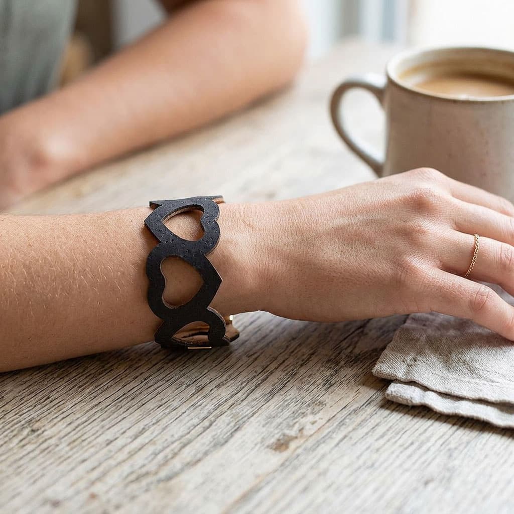 Armband aus Kork «Big Hearty» schwarz