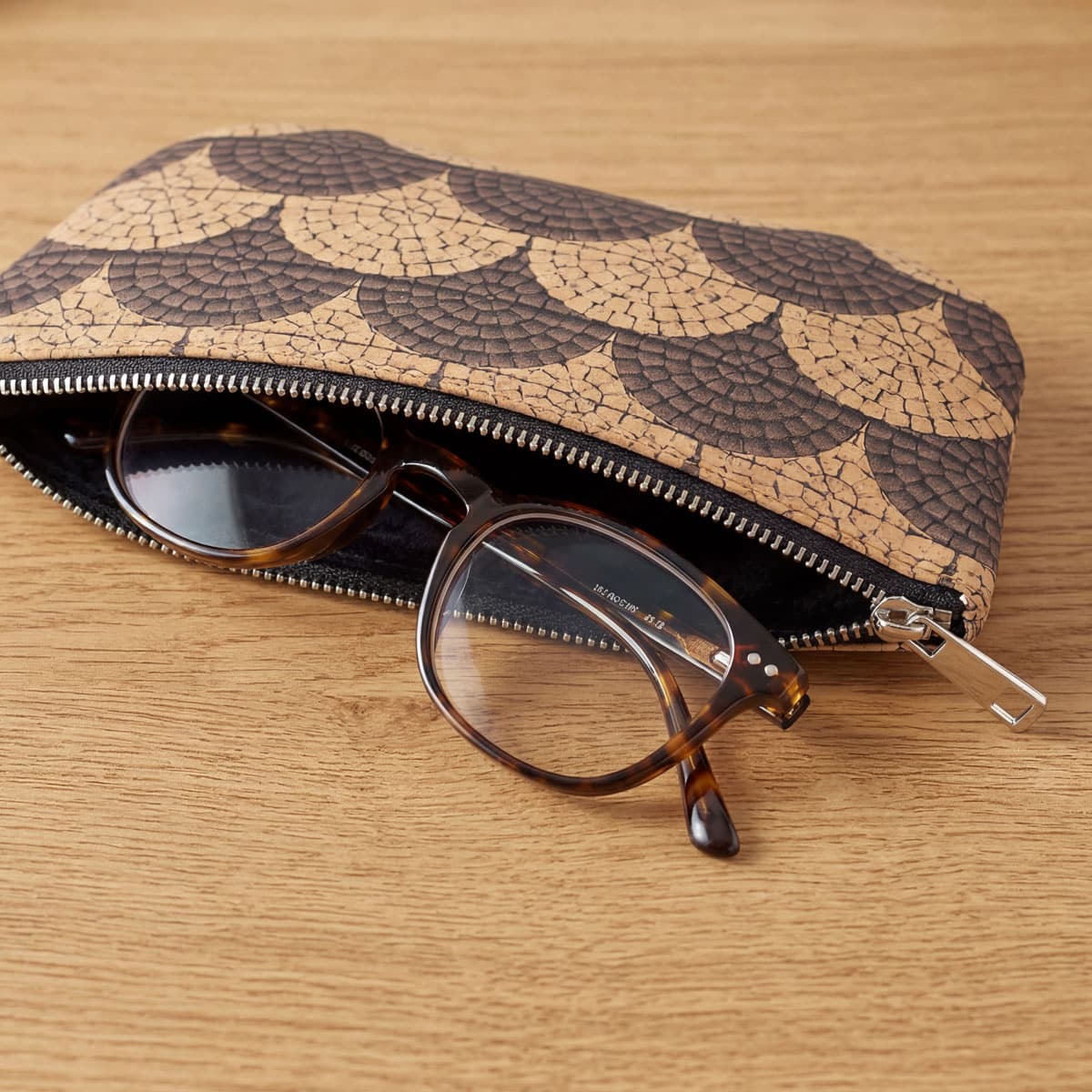 Brillenetui aus Kork Coli