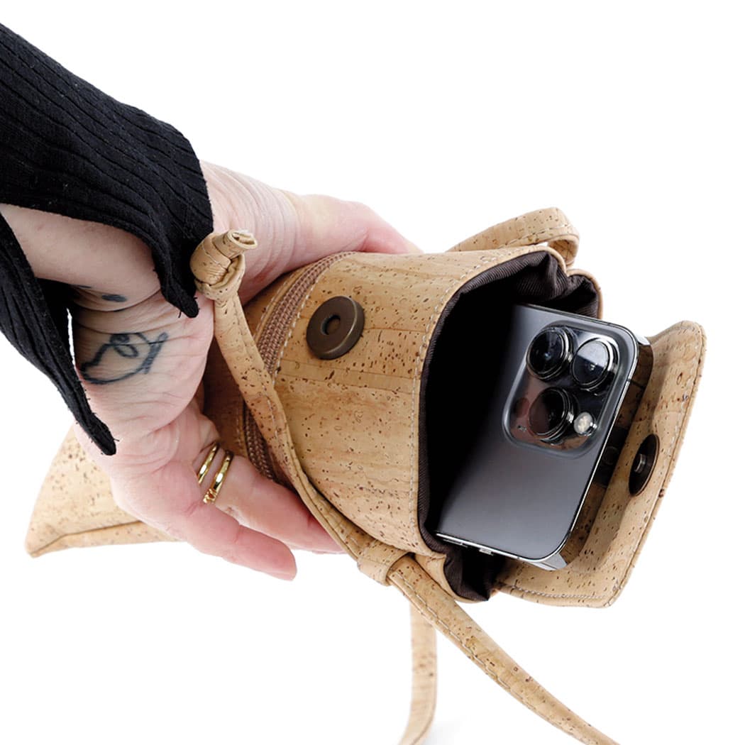 Handytasche «Basic Plus» aus Kork