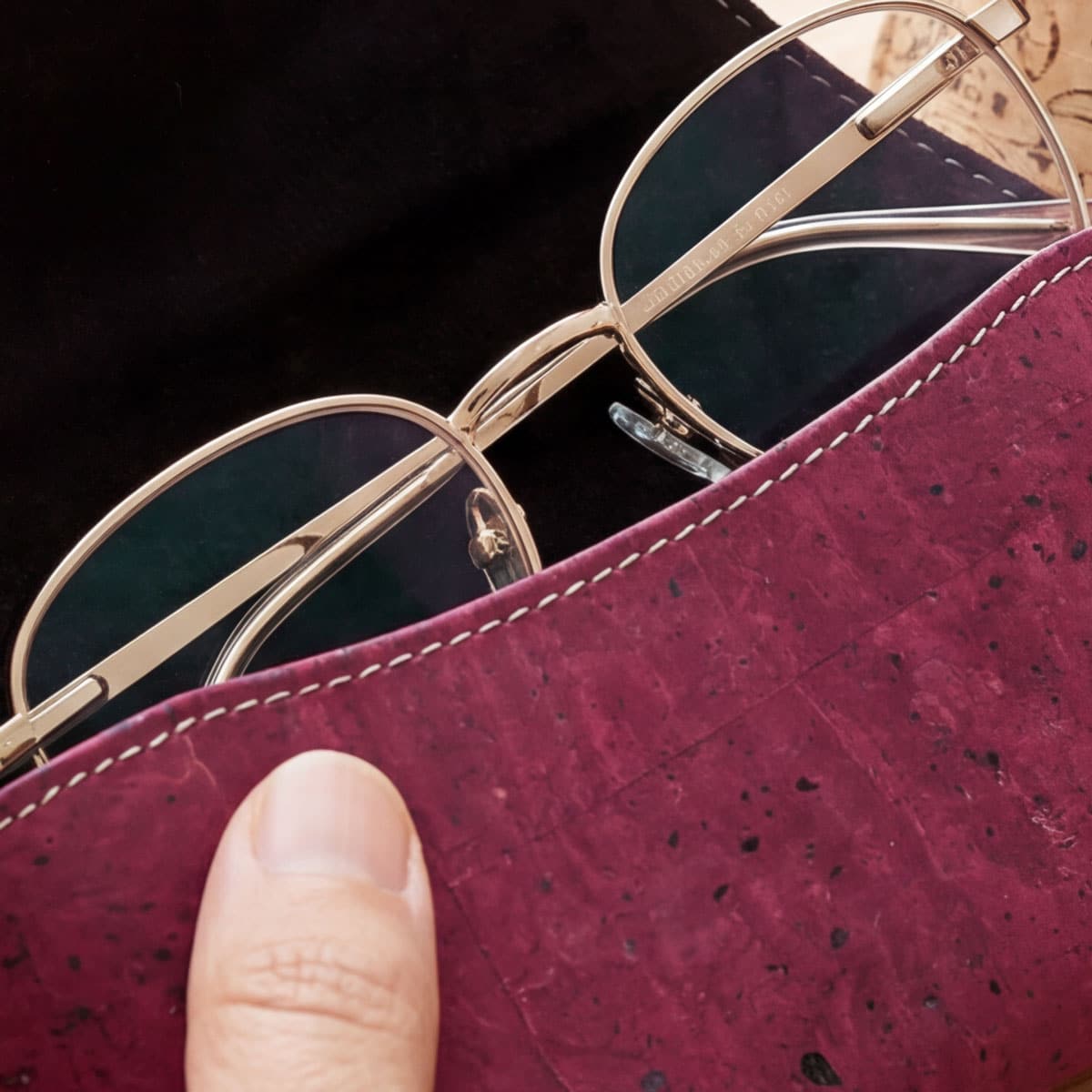 Kork Brillenetui «Velcro» violett
