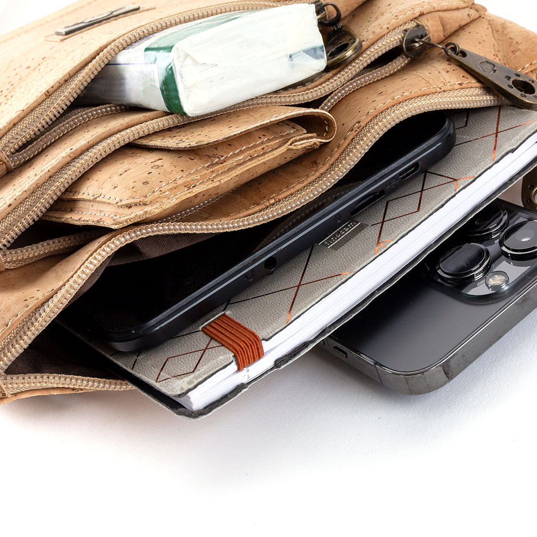 Kork-Umhängetasche «Kaw»