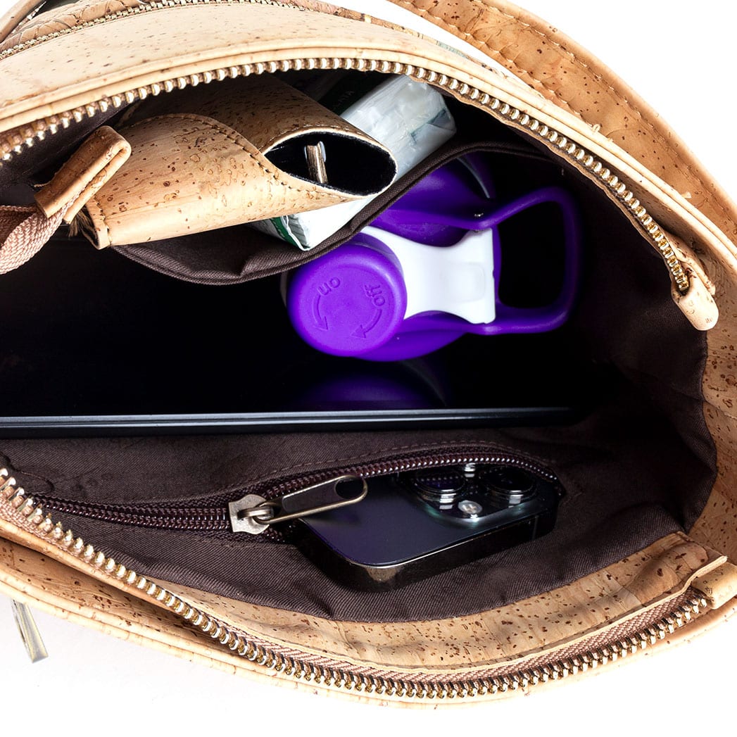 Umhängetasche «Doble Multiatlas» aus Kork